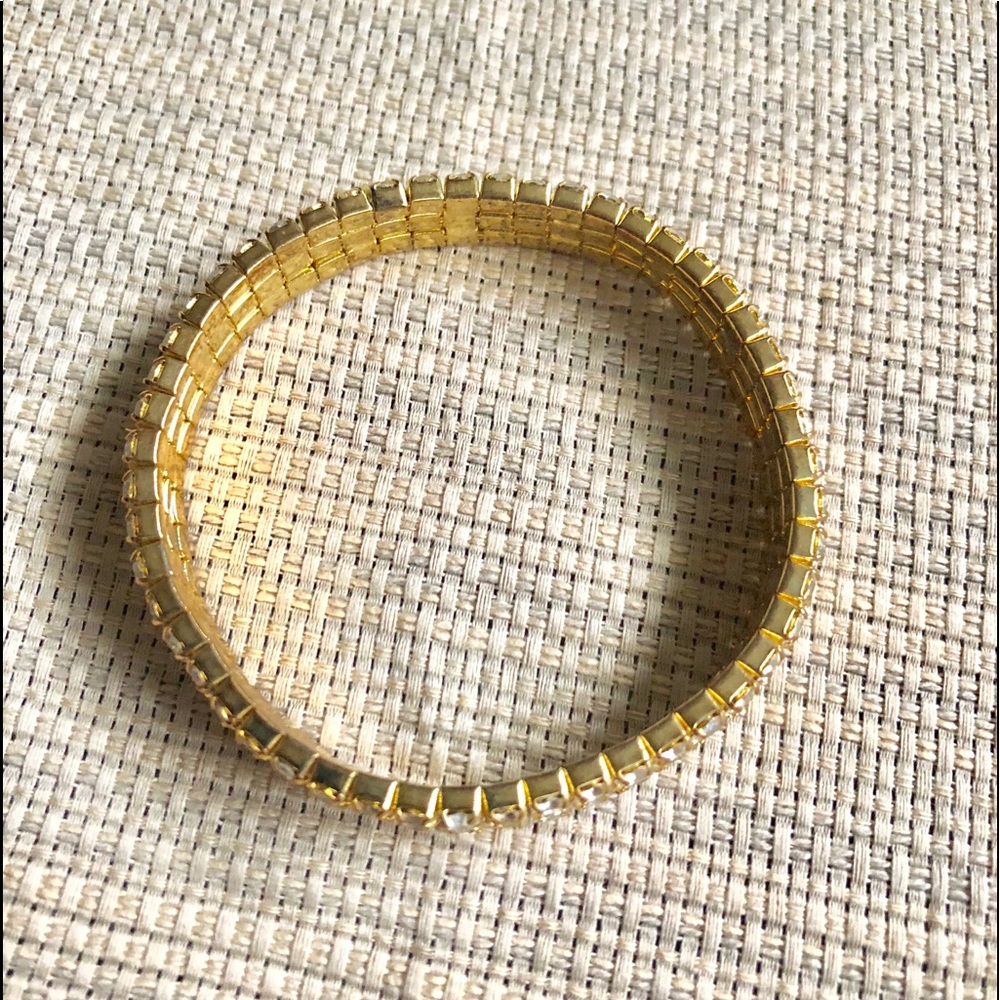 Sparkly Crystals in an Adjustable Gold Bracelet - Picture 3 of 4